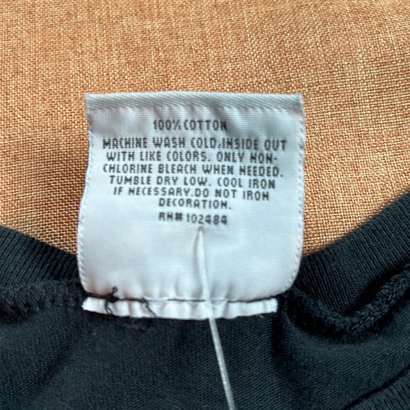 Judas Priest Defenders of the Faith 1984 Tour Shirt 2005 REISSUE NWT Read Detail - Picture 5 of 12